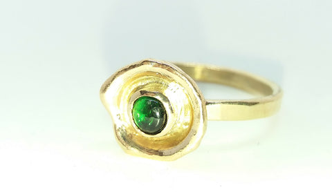 Gold Waterflower Ring With Chrome Diopside
