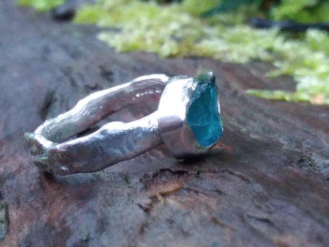 Rockface and Apatite Chunky Ring