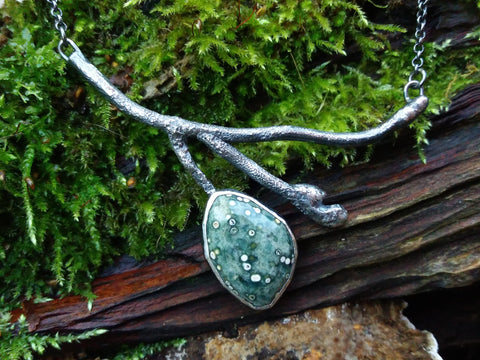 Seaweed Pod Necklace
