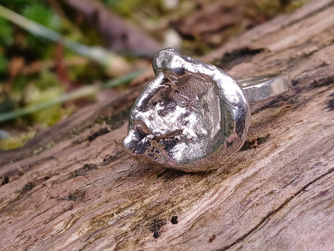 Large Waterflower Ring