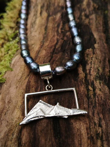 Landscape Pendant 'High Road'