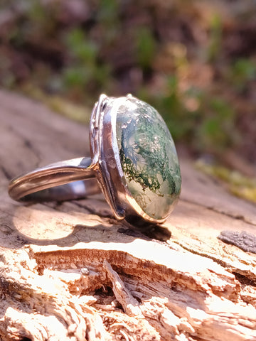 Seastrand Large Stone Moss Agate Ring