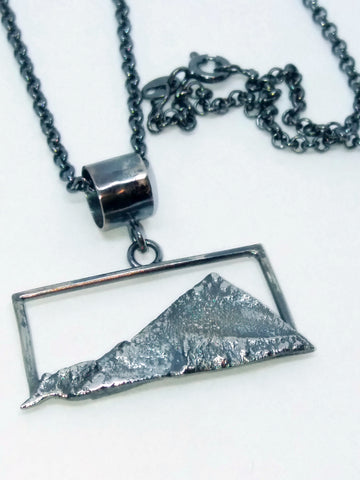 Landscape Pendant 'Muckle Mountain'