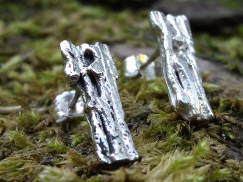 Solid Drizzle Studs
